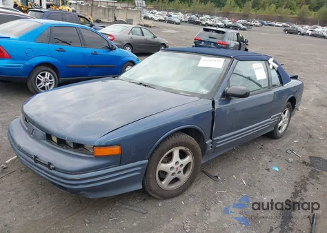 1997 Oldsmobile Cutlass Supreme Series I z USA, uszkodzony, nr VIN 1G3WH12M2VF320899